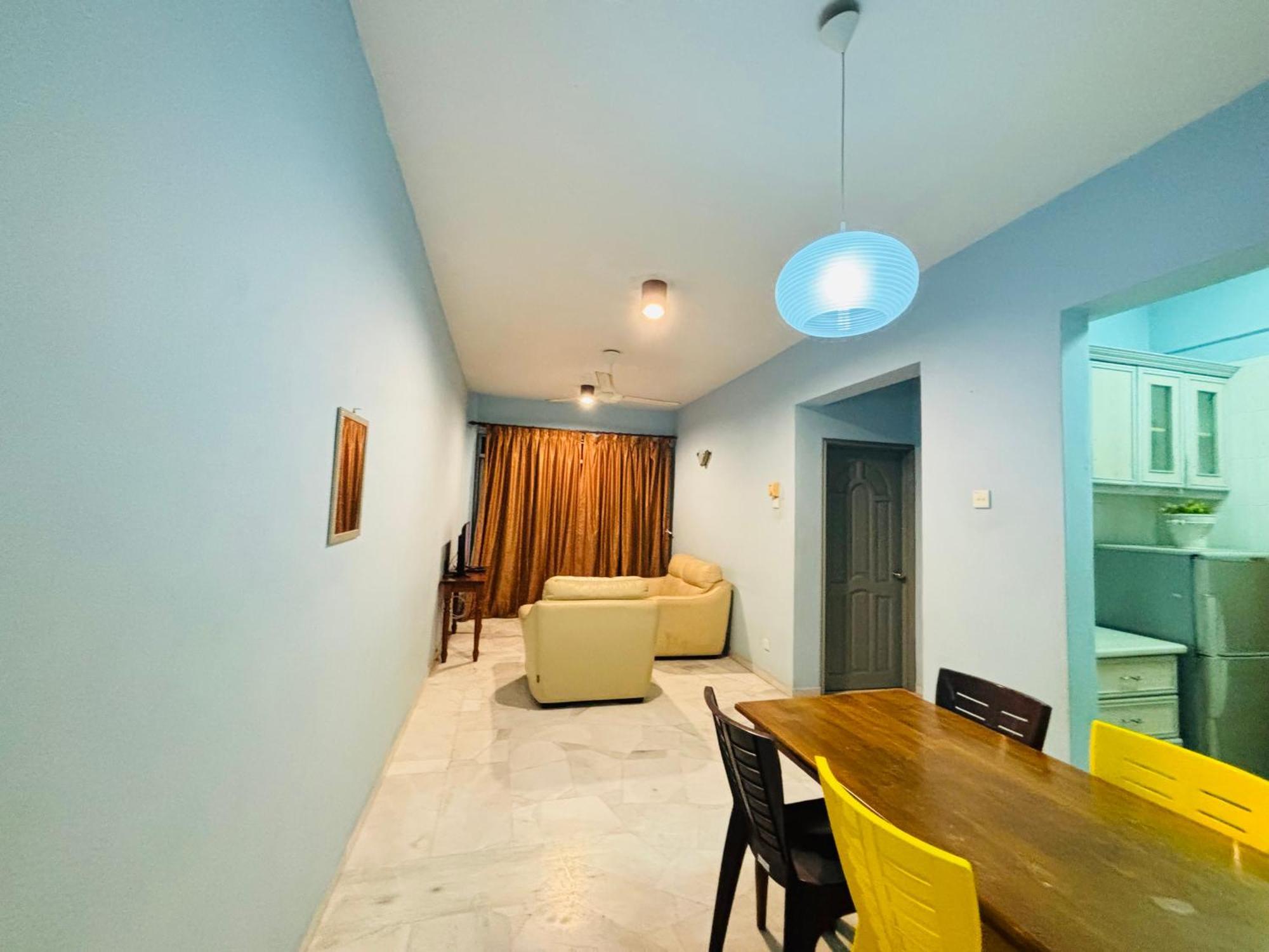 Glory Beach Resort Own Порт-Диксон Экстерьер фото
